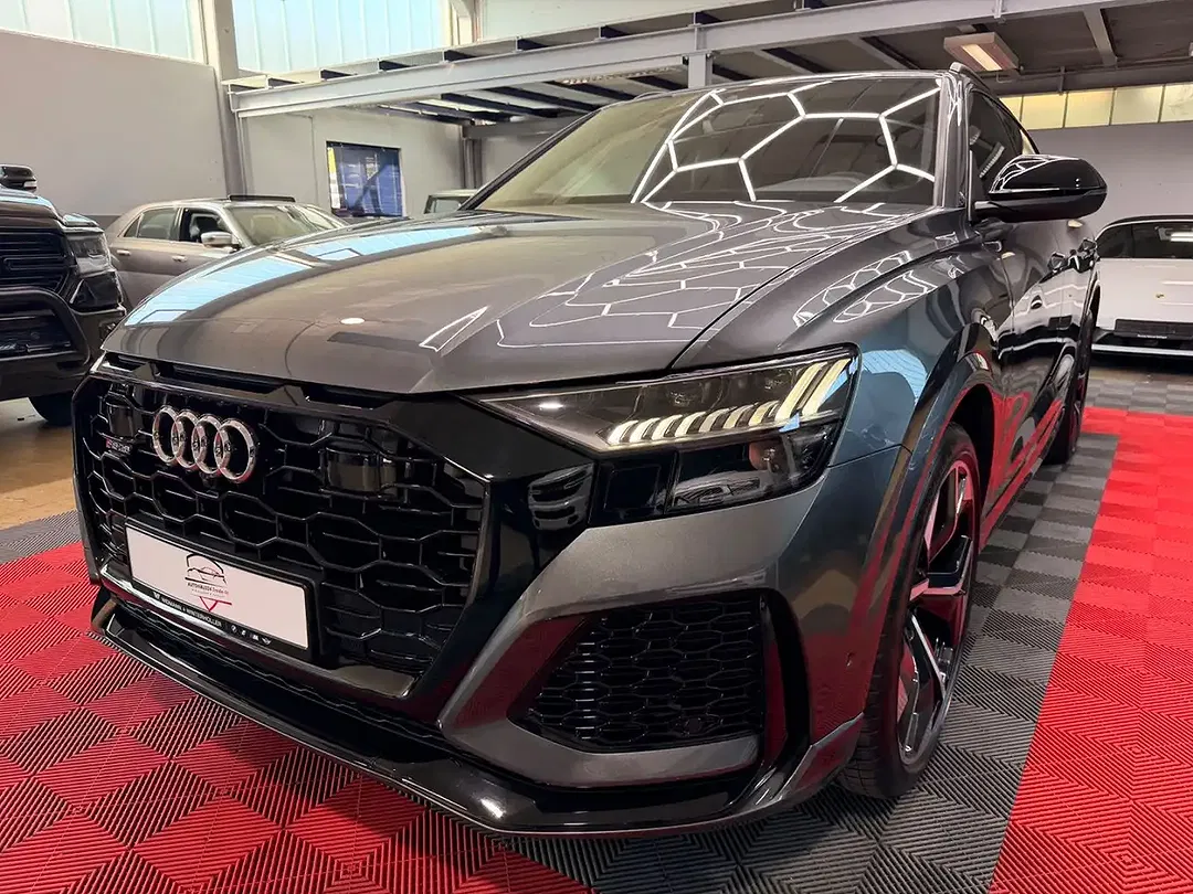 Audi RS Q8 4.0 TFSI quattro Matrix LED - Thumbnail 3