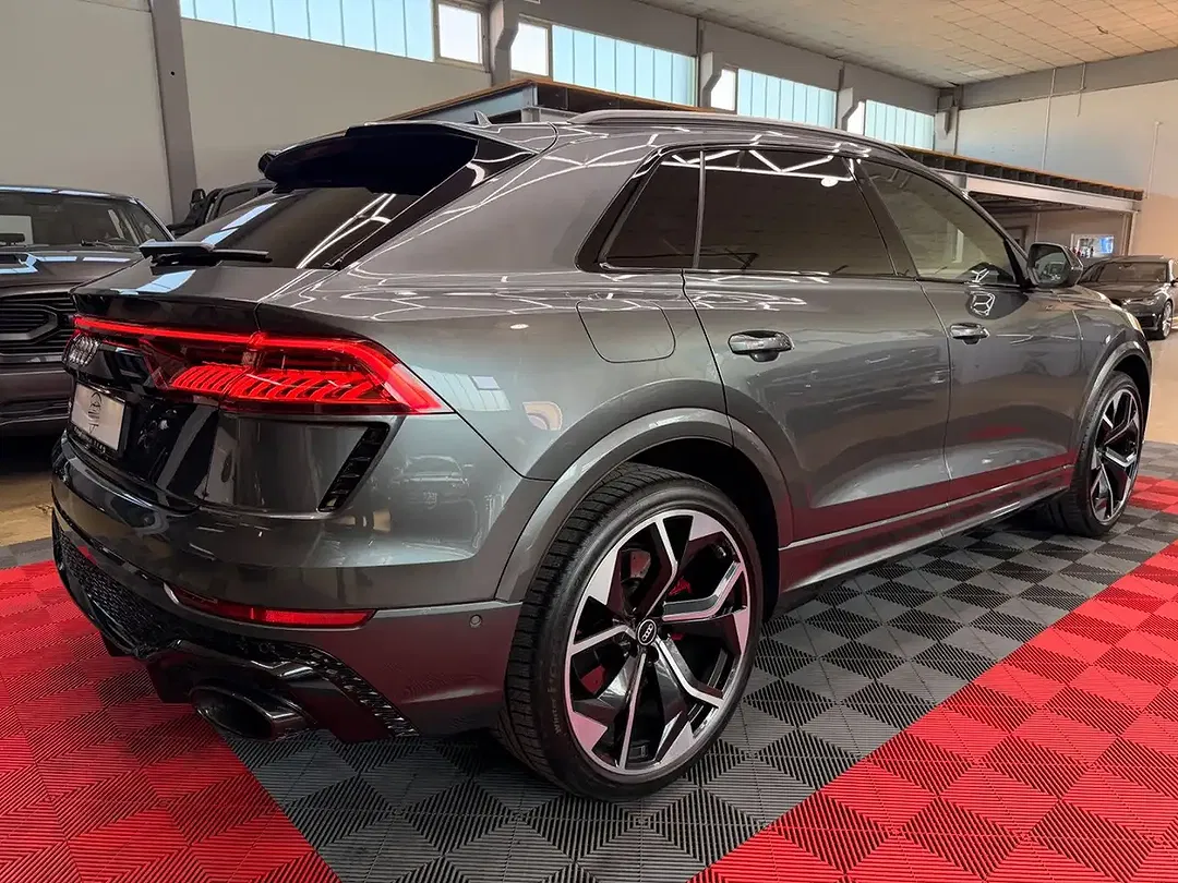 Audi RS Q8 4.0 TFSI quattro Matrix LED - Thumbnail 9