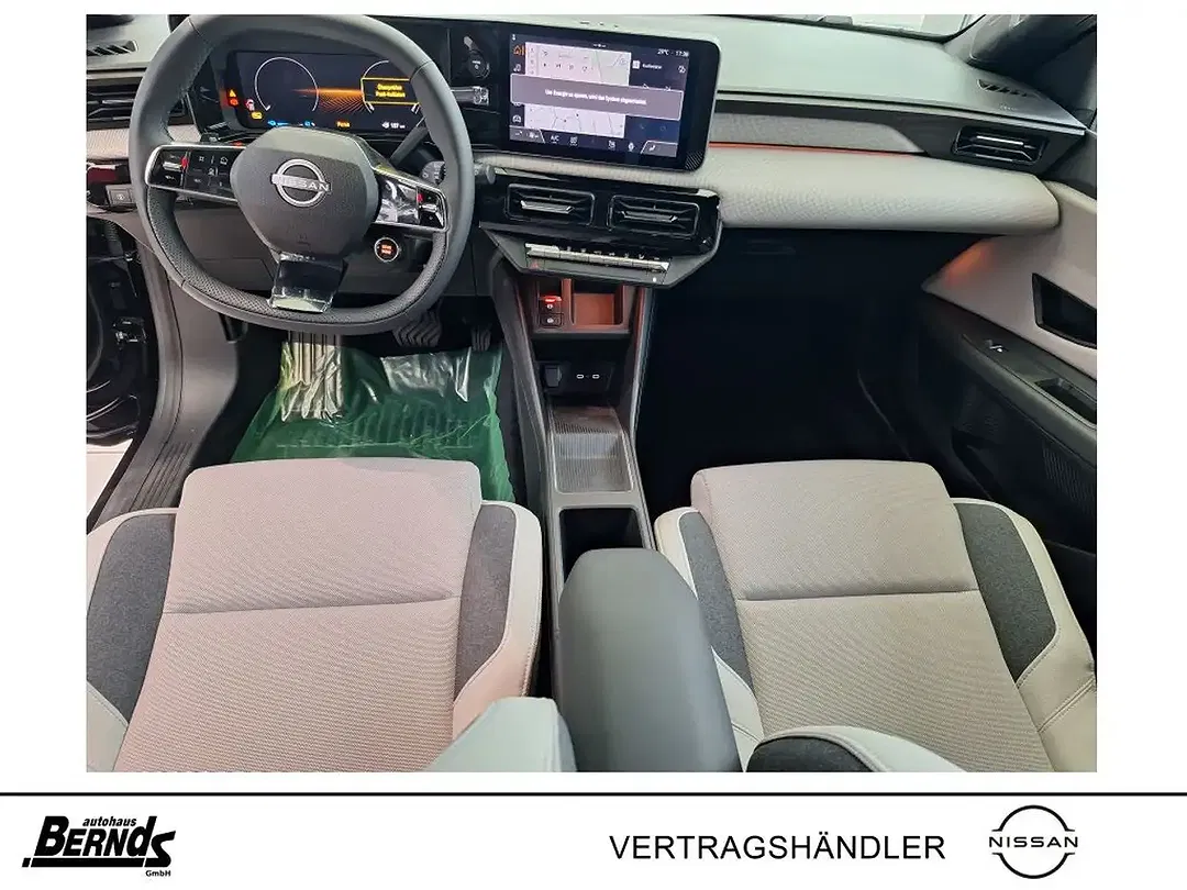Nissan Micra Evolve - Thumbnail 11