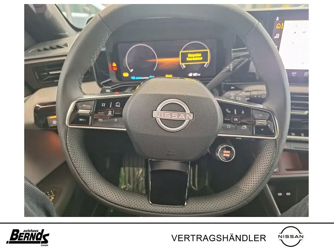 Nissan Micra Evolve - Thumbnail 12
