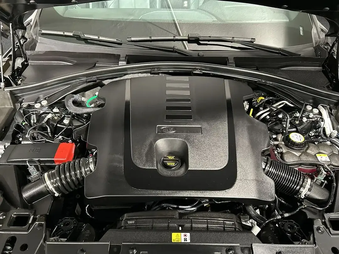Land Rover Range Rover Velar D300 Dynamic SE - Thumbnail 10
