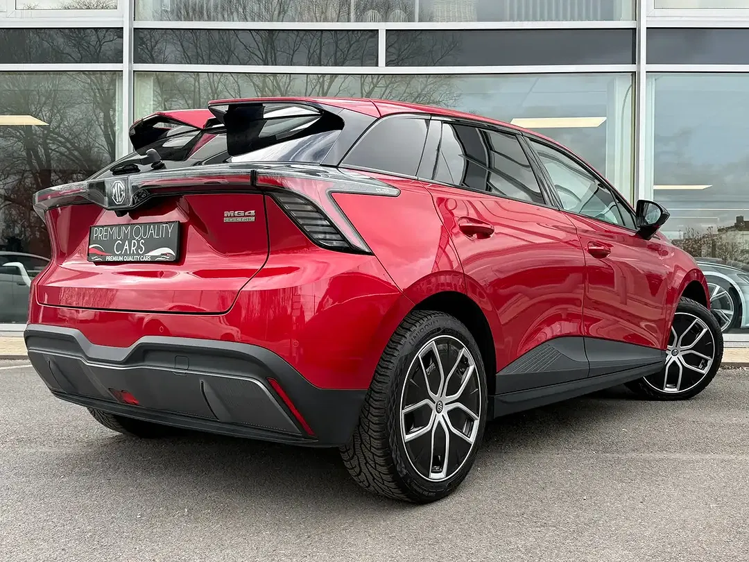 MG MG4 Luxury - Thumbnail 10