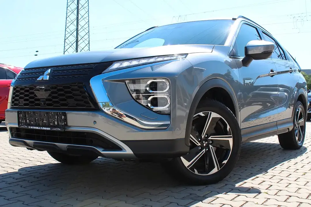 Mitsubishi Eclipse Cross 2.4 4WD Plus - foto 1