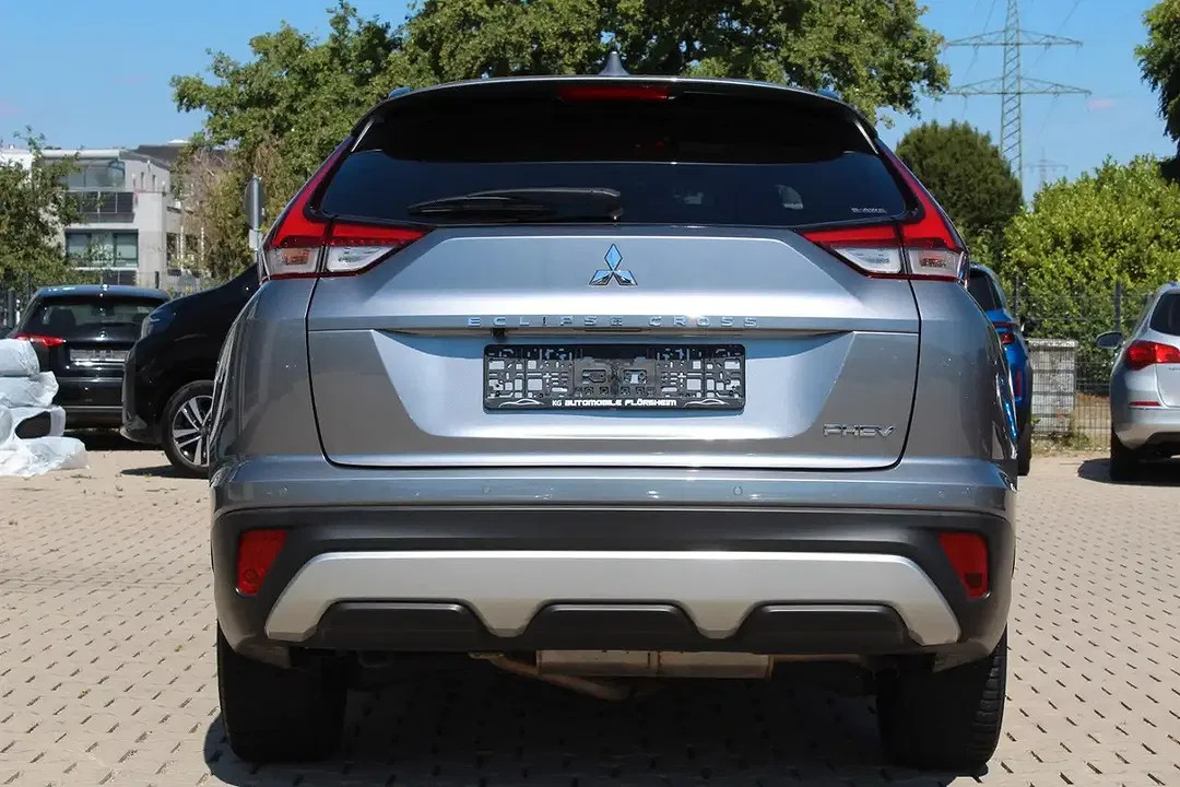 Mitsubishi Eclipse Cross 2.4 4WD Plus - Thumbnail 7