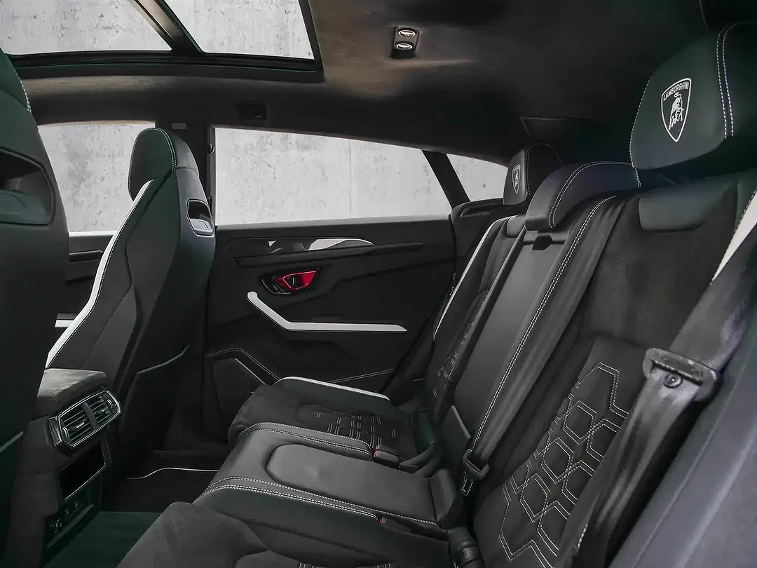 Lamborghini Urus SE - Thumbnail 13