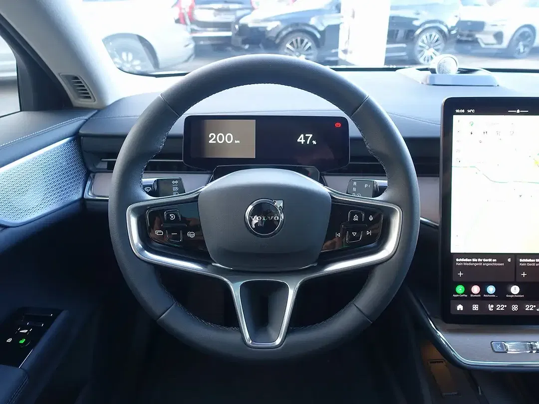 Volvo ES90 Single Motor Extended Range Ultra - Thumbnail 13