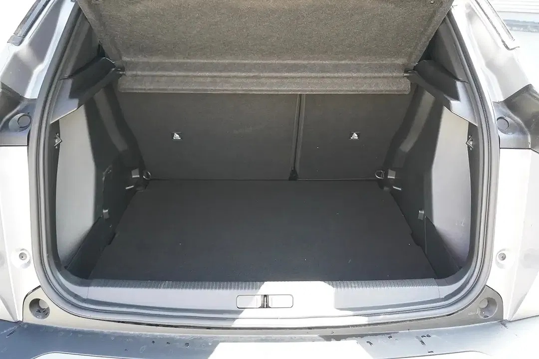 Peugeot 2008 145 AUT Hybrid GT - Thumbnail 9