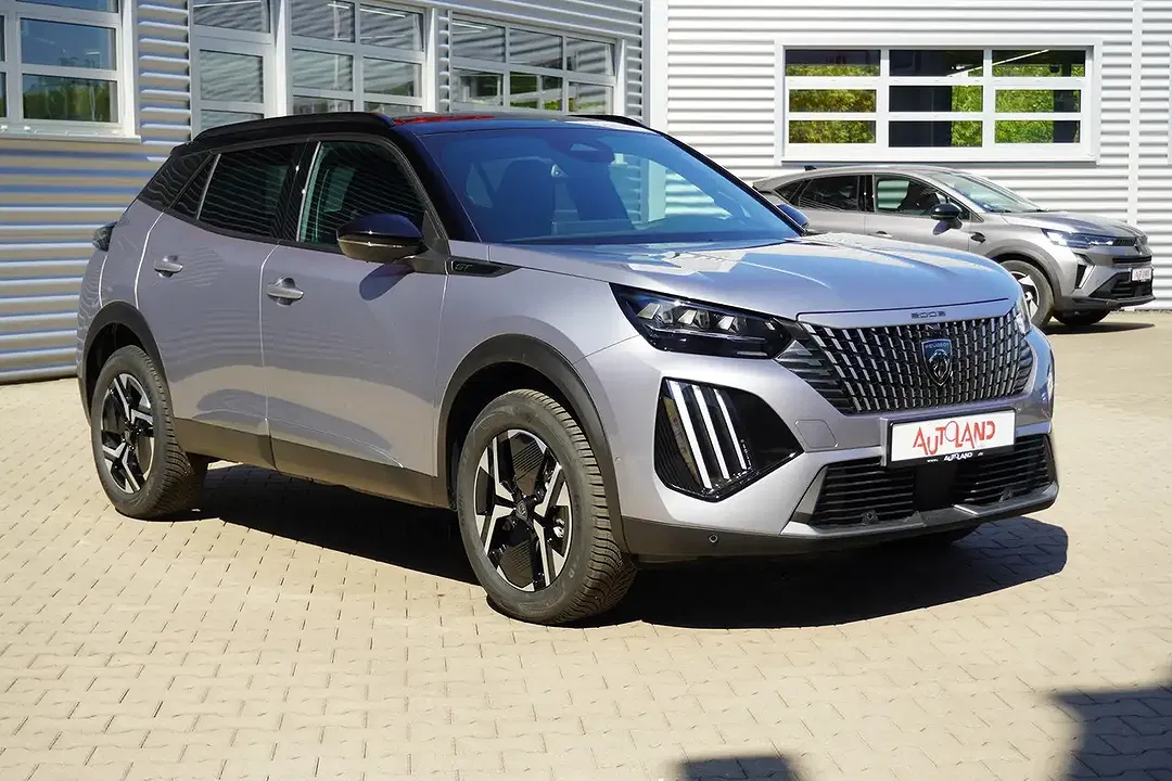 Peugeot 2008 145 AUT Hybrid GT - Thumbnail 2