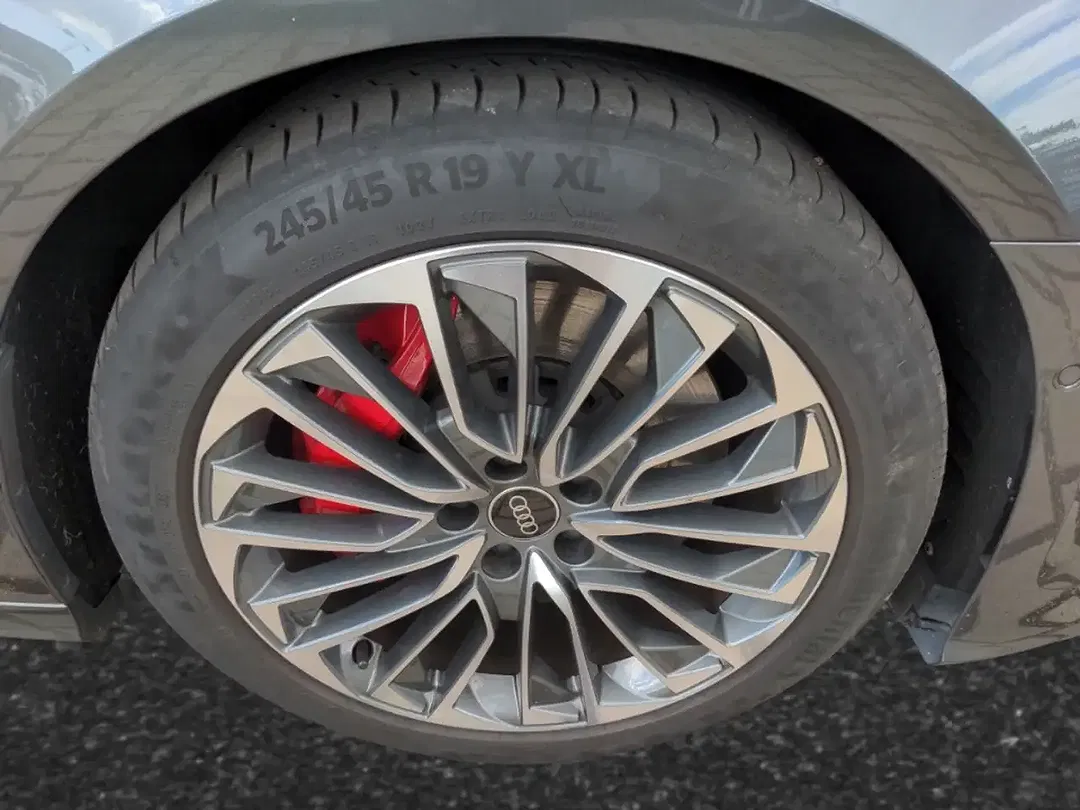 Audi A6 S tronic quattro Avant - Thumbnail 6