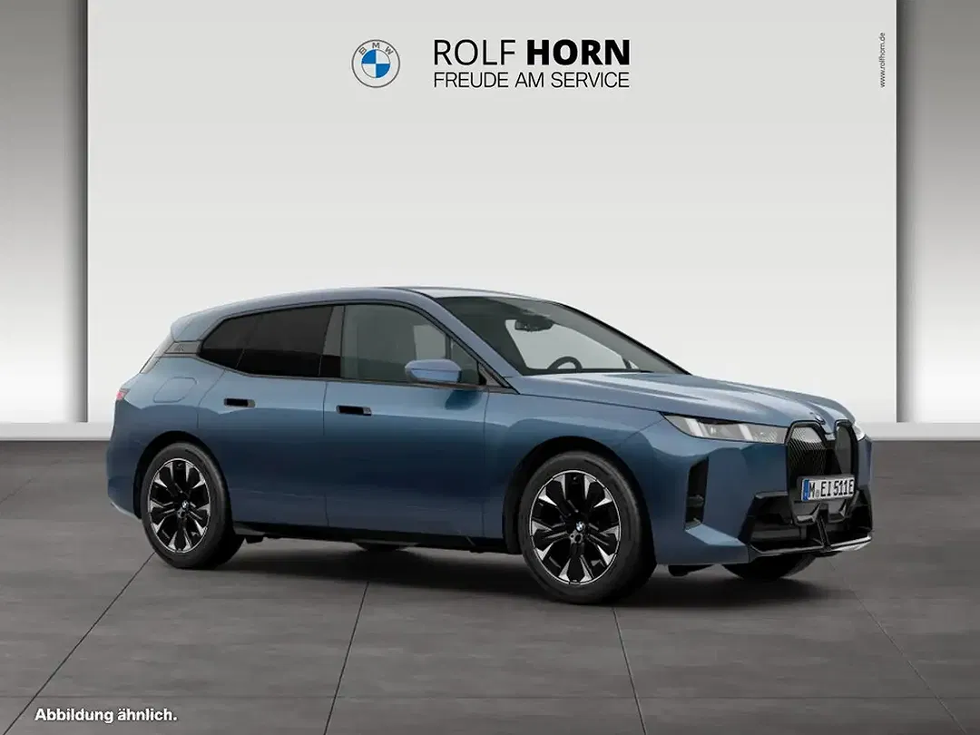 BMW iX xDrive M - Thumbnail 9