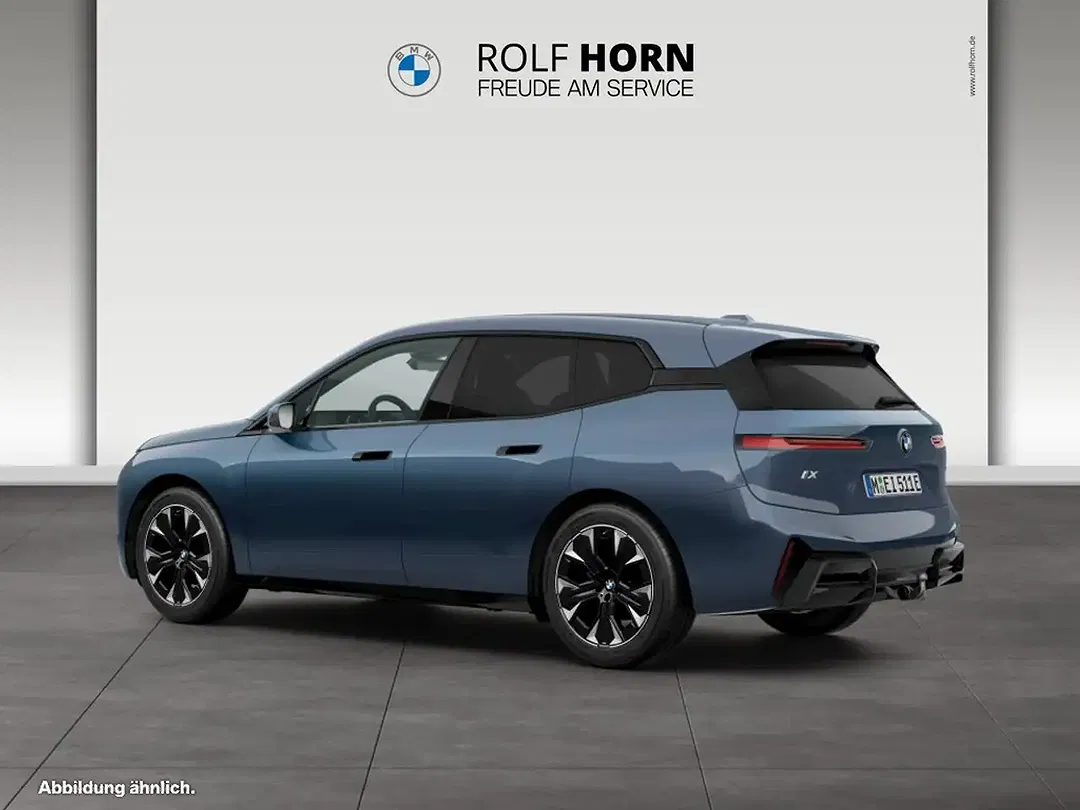 BMW iX xDrive M - Thumbnail 6