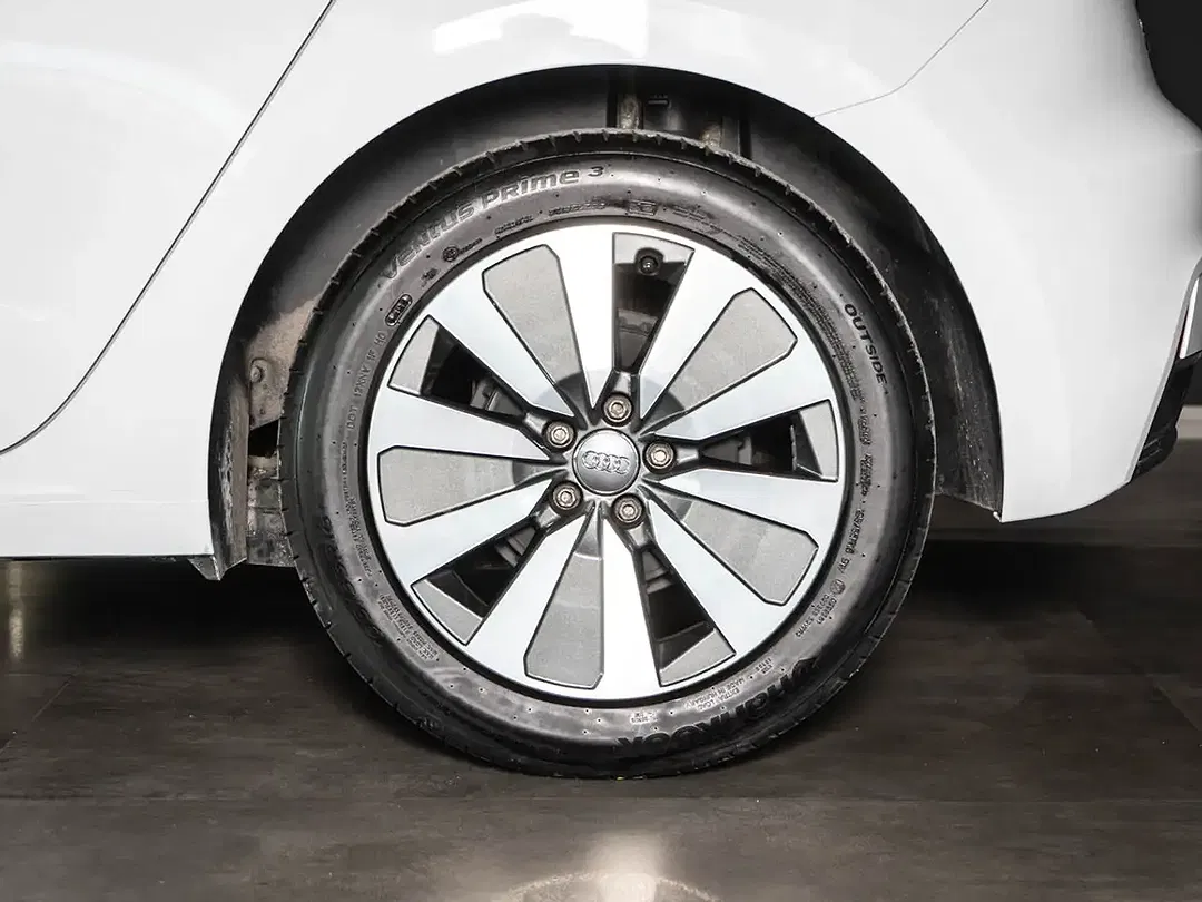 Audi A1 25 1.0 TFSI Sportback advanced - Thumbnail 4