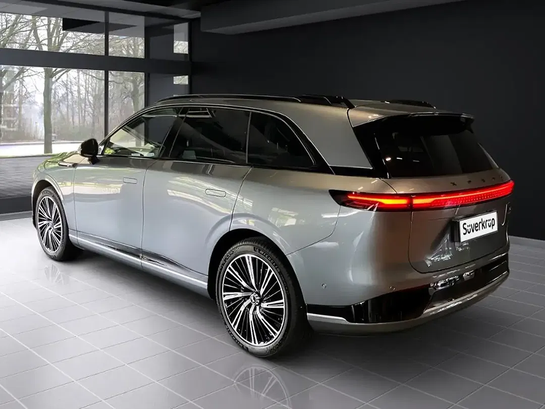 Xpeng G9 AWD Performance - Thumbnail 9