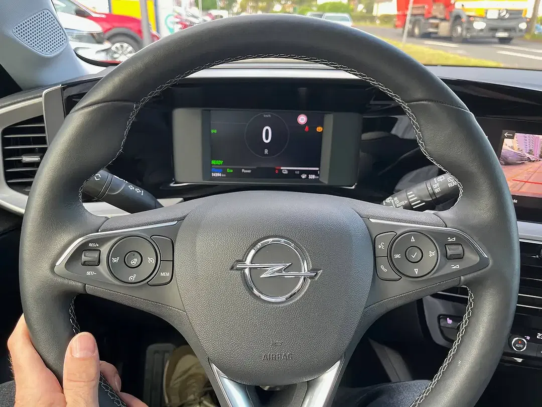 Opel Mokka-E Elegance - Thumbnail 12