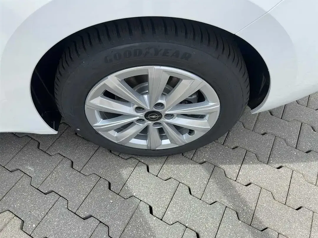 Opel Astra Edition - Thumbnail 13