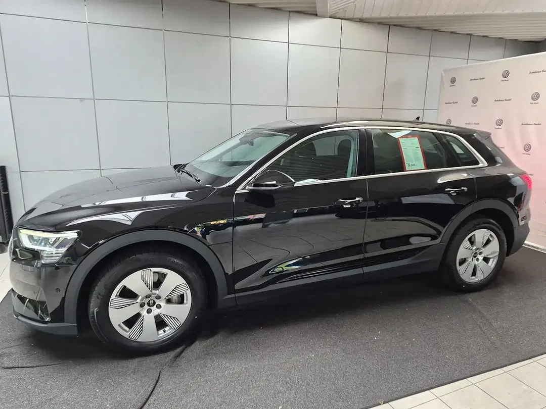 Audi e-tron 55 quattro Base - Thumbnail 5