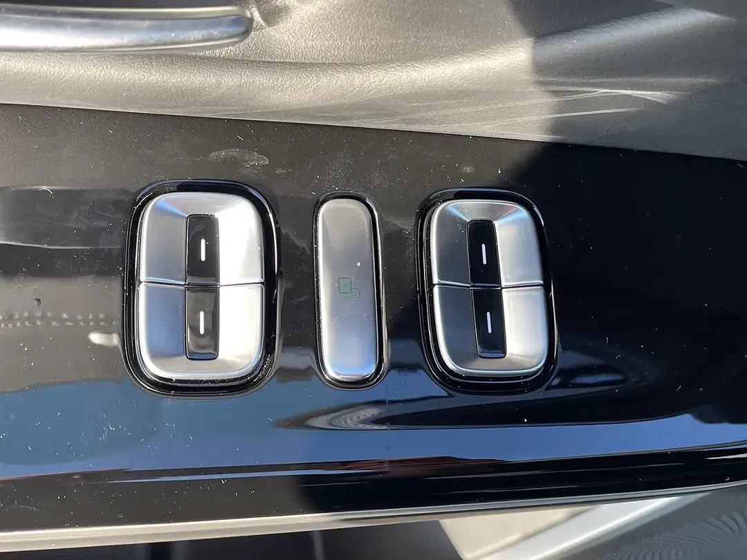 Xpeng G9 AWD Performance Premium - Thumbnail 5
