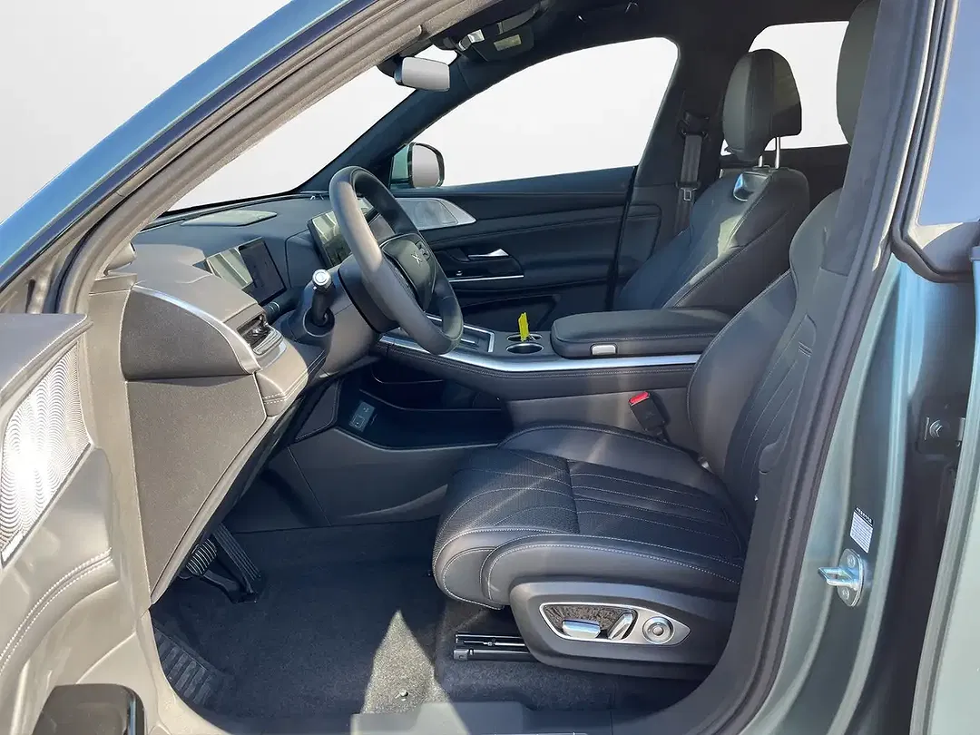 Xpeng G9 AWD Performance Premium - Thumbnail 6