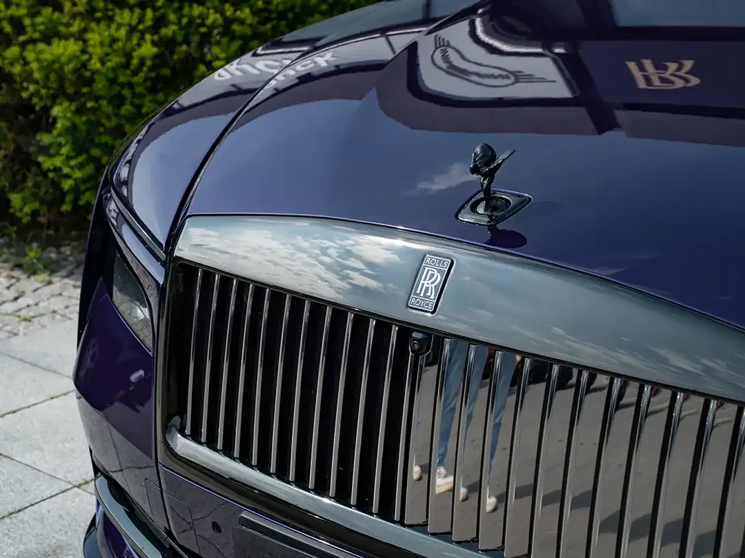 Rolls-Royce Spectre Black Badge - Thumbnail 11