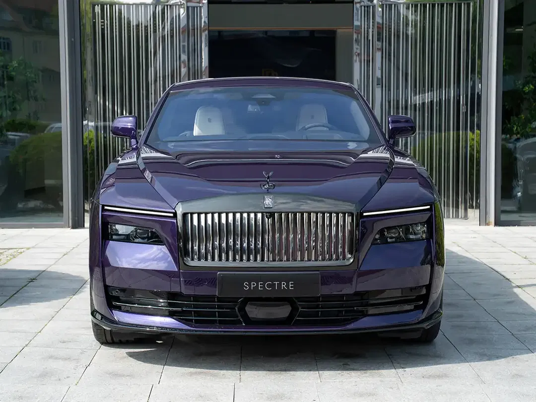 Rolls-Royce Spectre Black Badge - Thumbnail 5