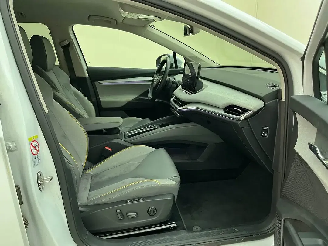 Skoda Enyaq 80 iV Lounge - Thumbnail 6