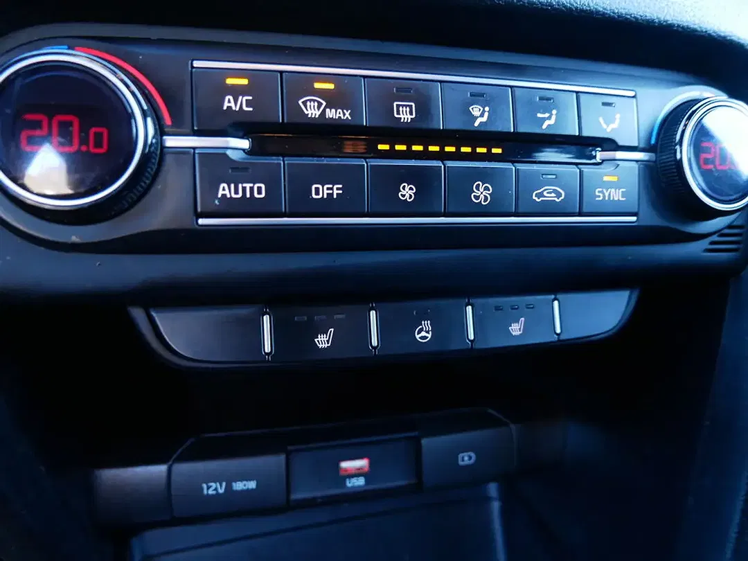 Kia XCeed 1.5 T-GDI - Thumbnail 15