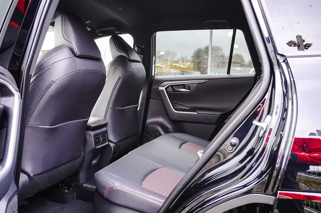 Suzuki Across Hybrid Comfort+ - Thumbnail 11