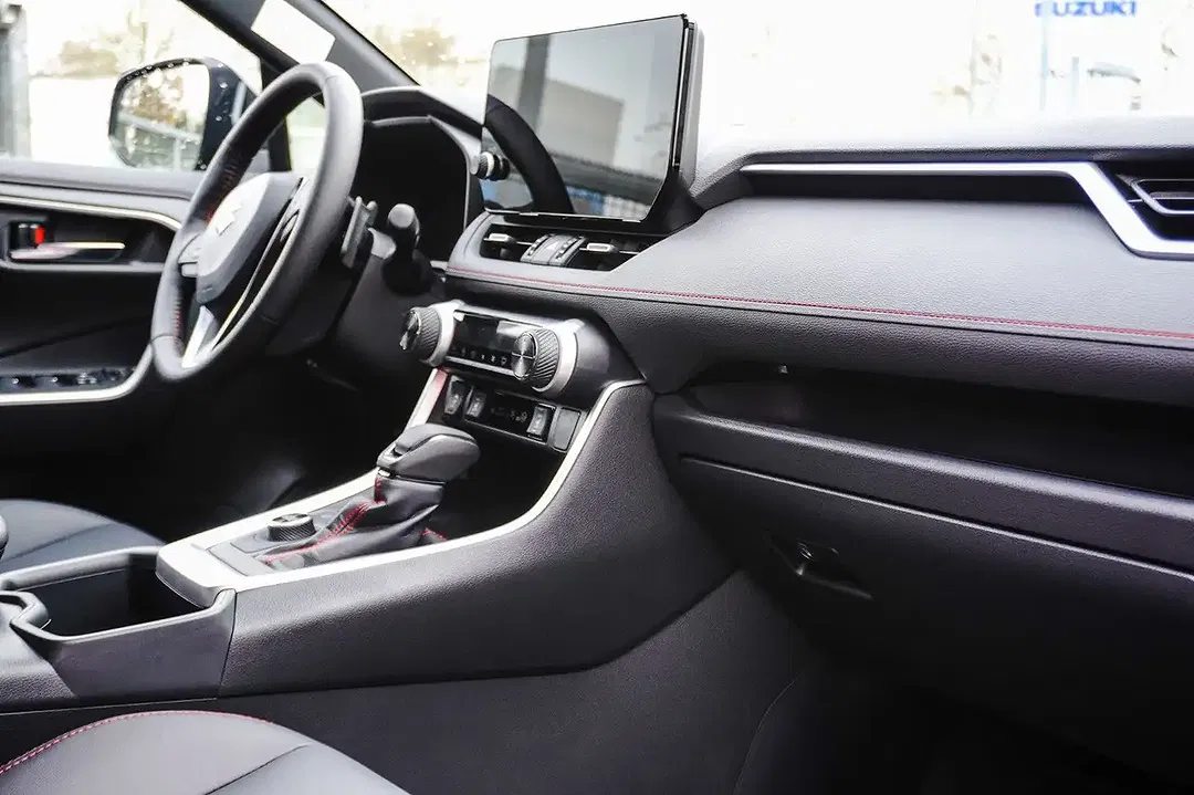 Suzuki Across Hybrid Comfort+ - Thumbnail 9