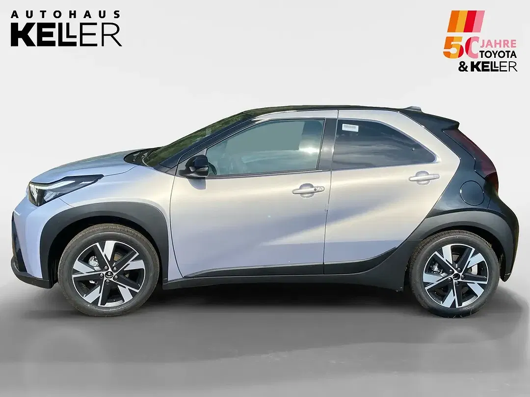 Toyota Aygo X 1.5 Hybrid Teamplayer - foto 2