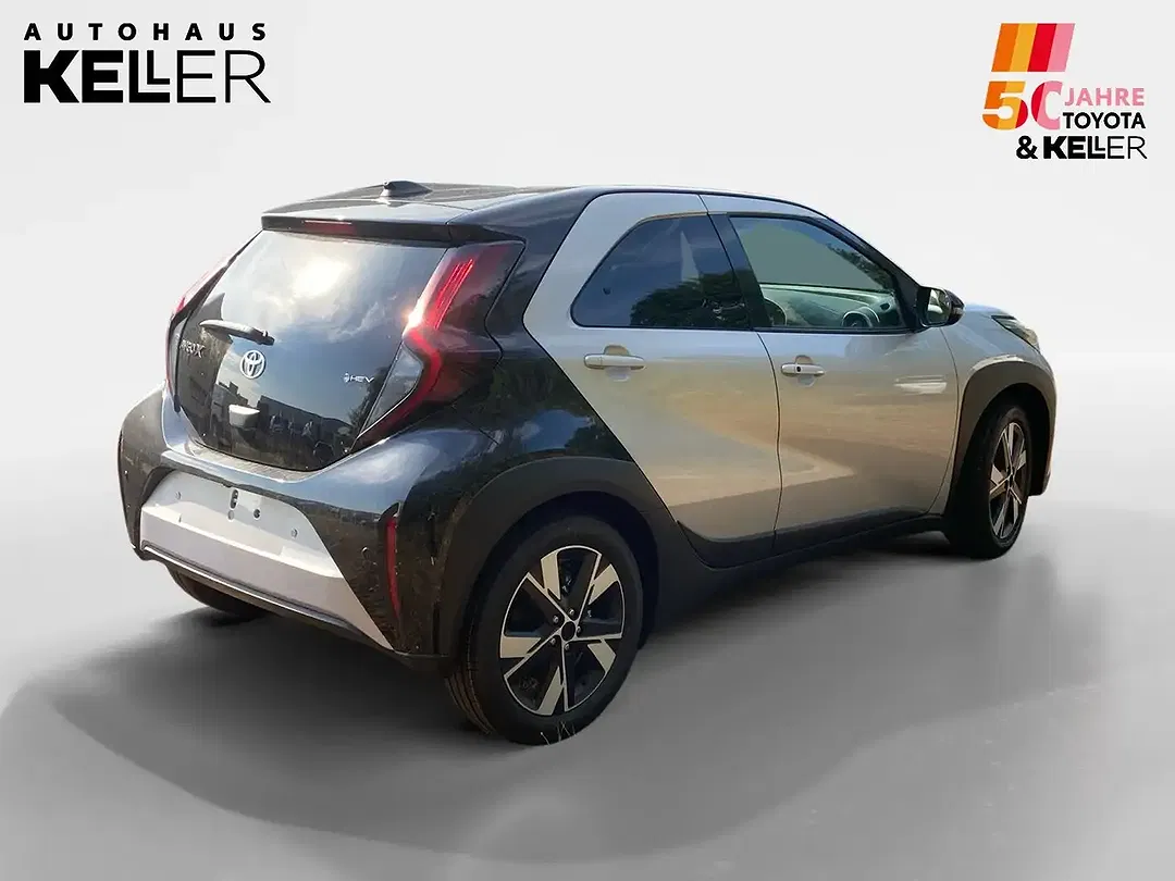 Toyota Aygo X 1.5 Hybrid Teamplayer - Thumbnail 5