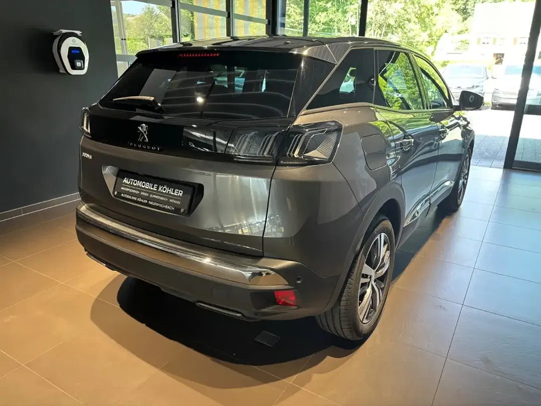 Peugeot 3008 PureTech EAT8 Allure - Thumbnail 6