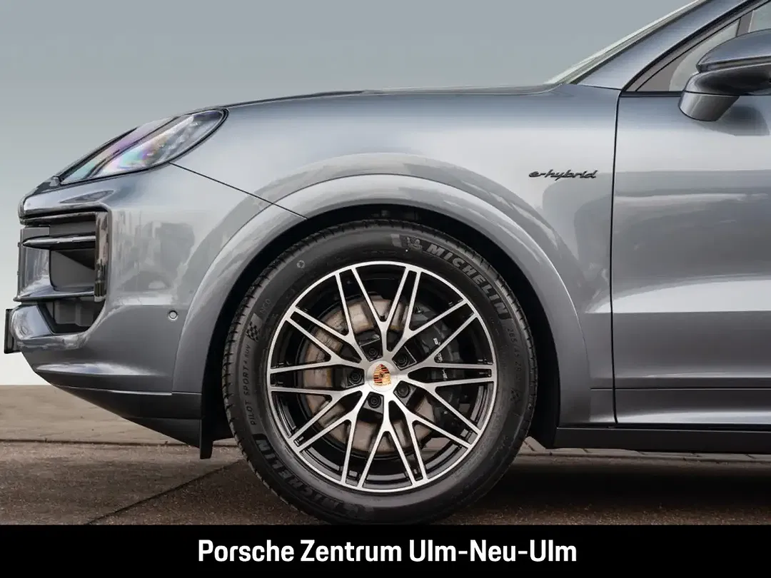 Porsche Cayenne E-Hybrid Coupe Edition - Thumbnail 12