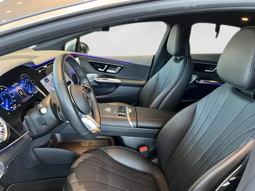 Mercedes-Benz EQE 500 EQ 4MATIC AMG Line - Thumbnail 10