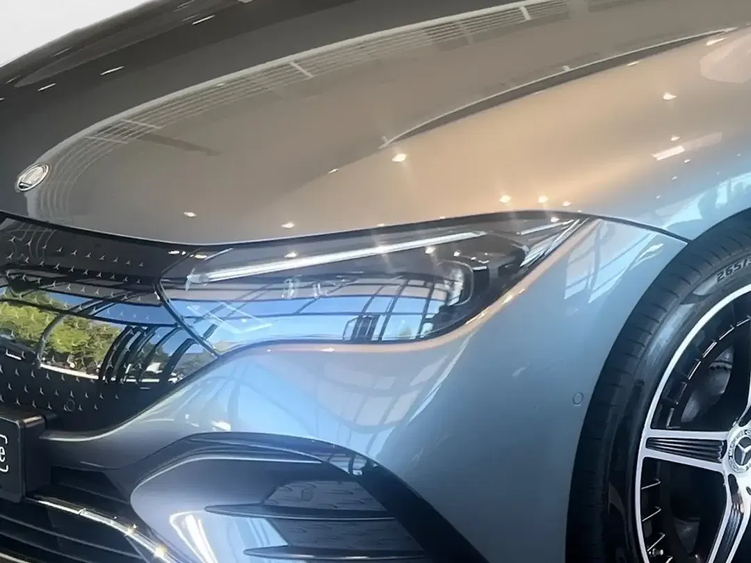 Mercedes-Benz EQE 500 EQ 4MATIC AMG Line - Thumbnail 14