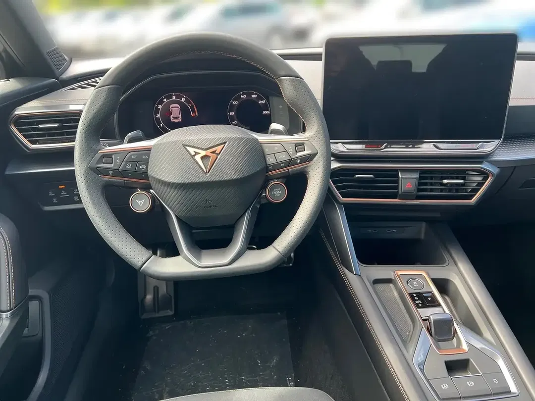 CUPRA Formentor TSI DSG Matrix LED VZ2 - Thumbnail 9