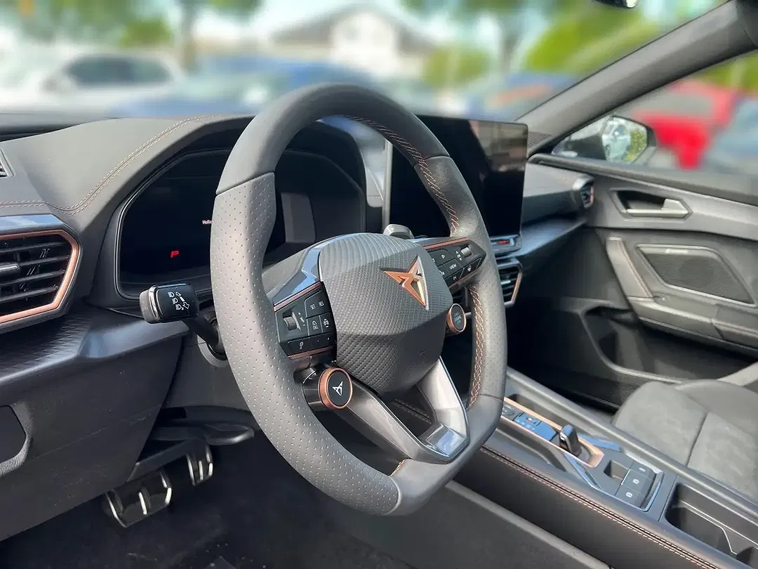 CUPRA Formentor TSI DSG Matrix LED VZ2 - Thumbnail 7