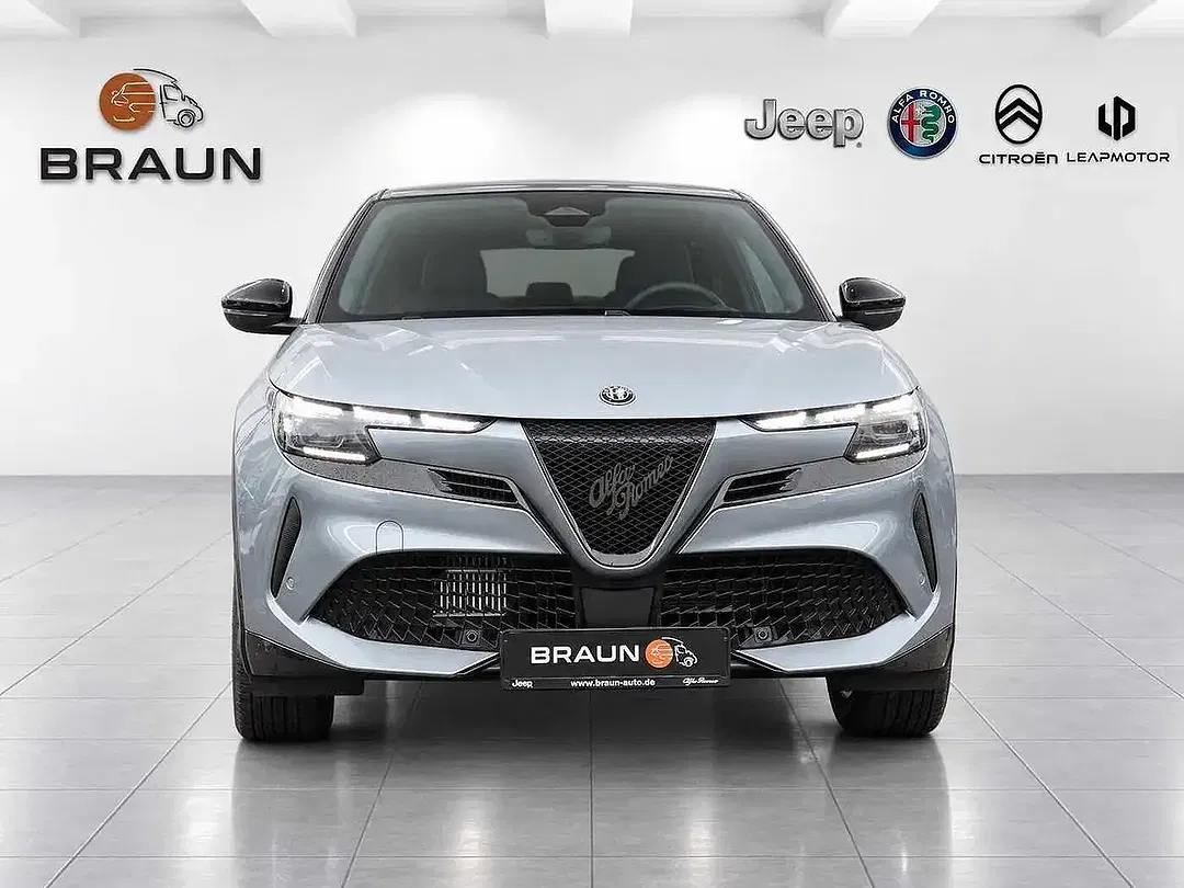 Alfa Romeo Junior 1.2 VGT Ibrida Sprint - foto 2