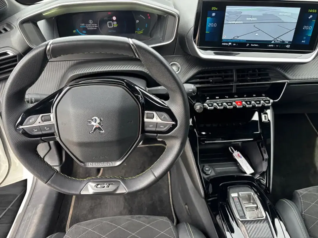 Peugeot 208 136 180 GT - Thumbnail 11