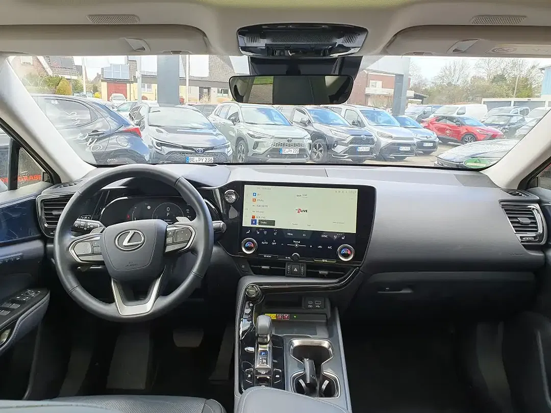 Lexus NX 350h Executive Line - Thumbnail 4