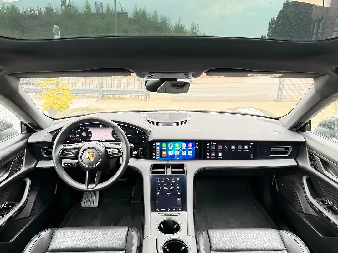 Porsche Taycan Performance - foto 15