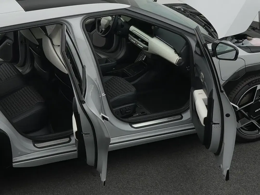 Kia EV4 GT-Line - Thumbnail 11