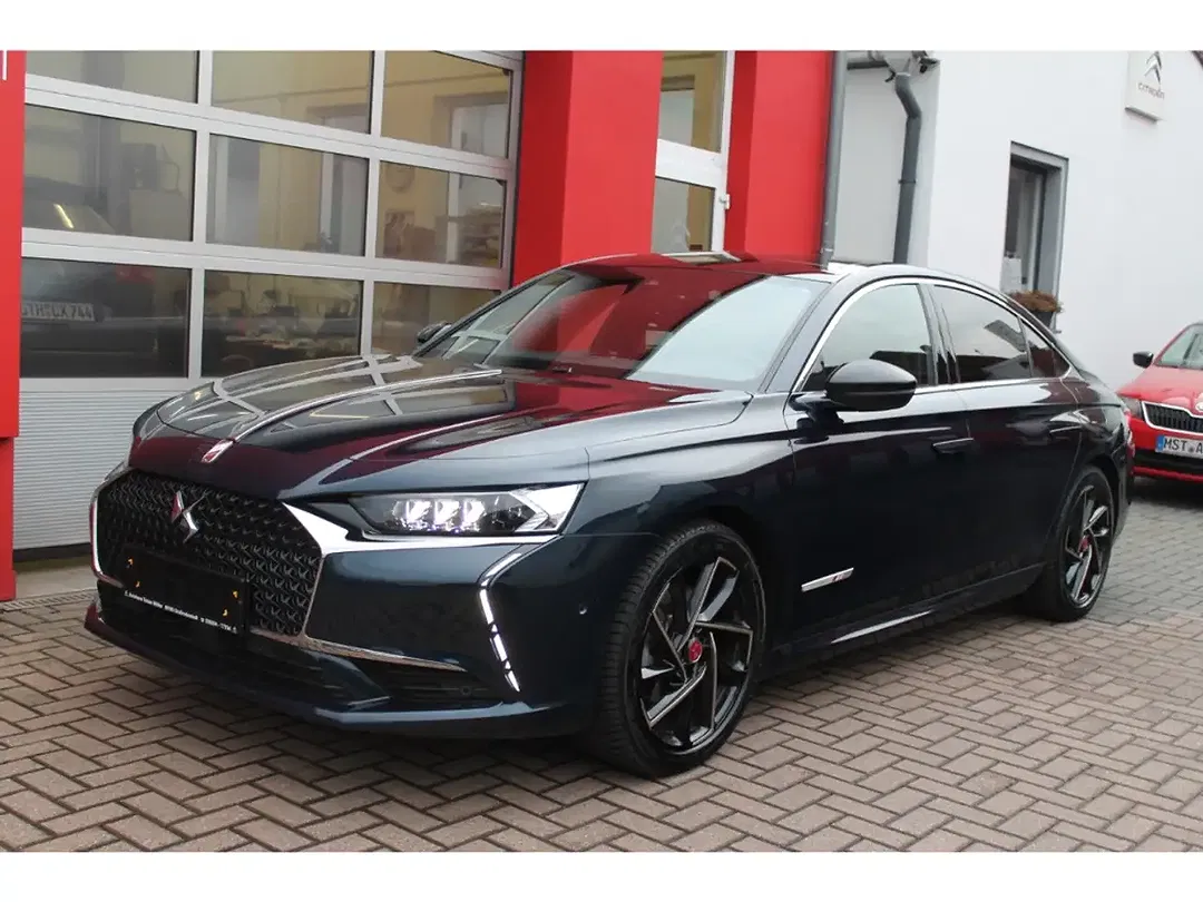 DS Automobiles DS 9 - foto 1