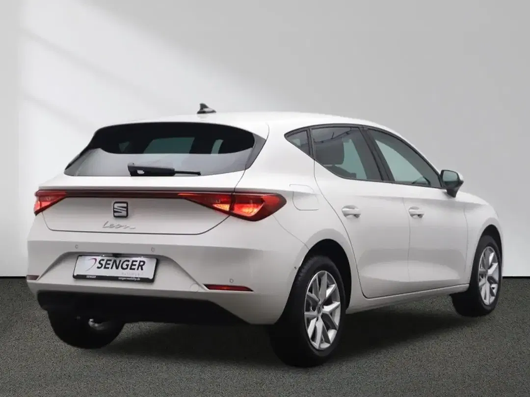 SEAT Leon 1.5 eTSI Plus Road Edition - Thumbnail 3