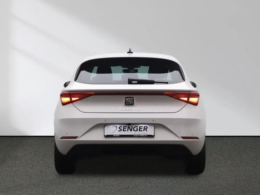 SEAT Leon 1.5 eTSI Plus Road Edition - Thumbnail 5