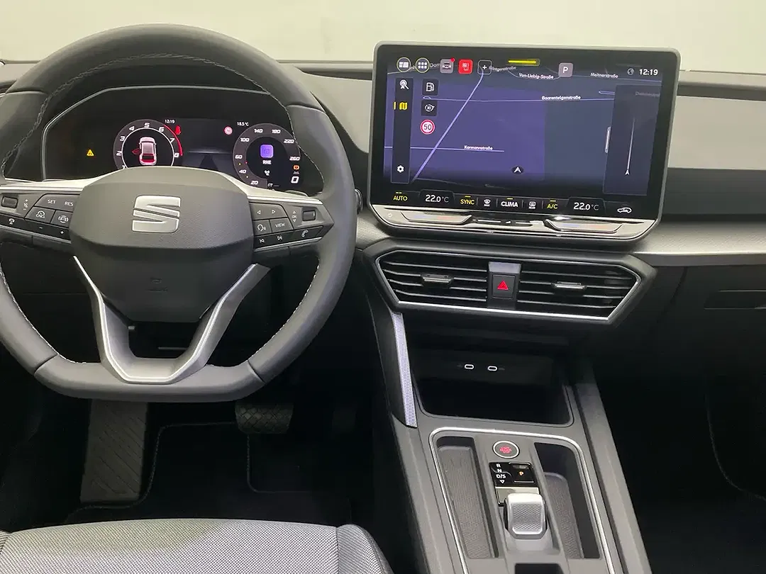 SEAT Leon 1.5 eTSI Plus Road Edition - Thumbnail 8