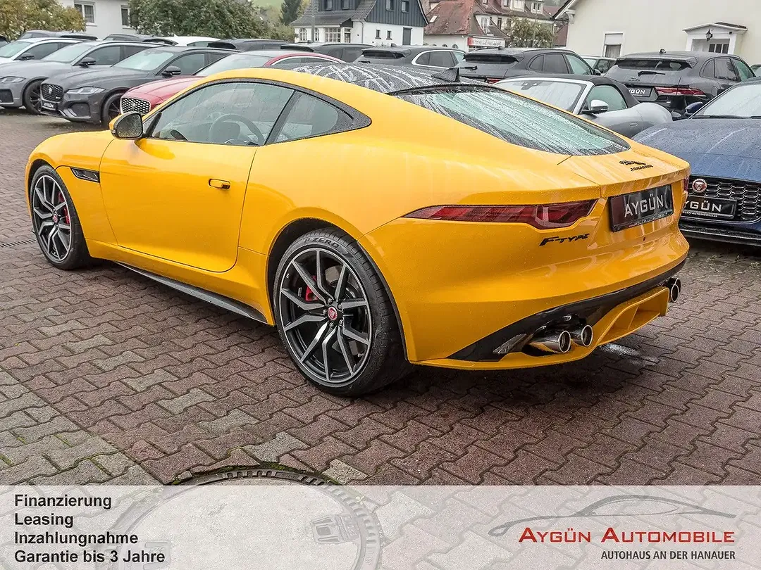 Jaguar F-Type Coupe R - Thumbnail 5