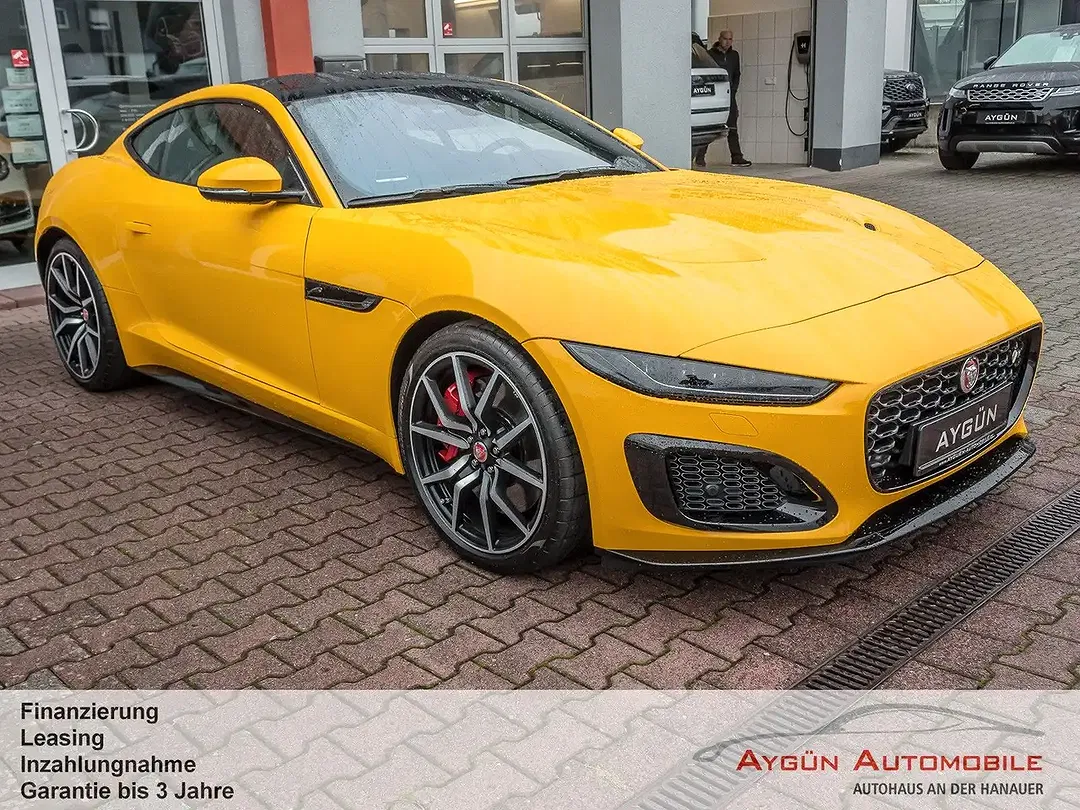 Jaguar F-Type Coupe R - Thumbnail 7