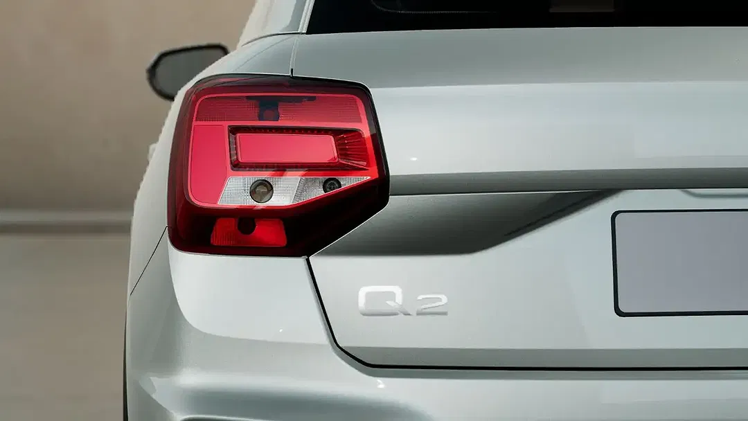 Audi Q2 35 TFSI advanced - Thumbnail 6