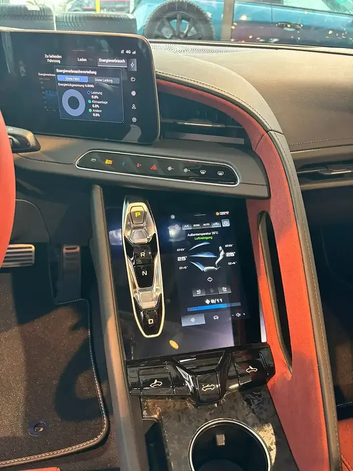 MG Cyberster AWD Xpower - Thumbnail 14