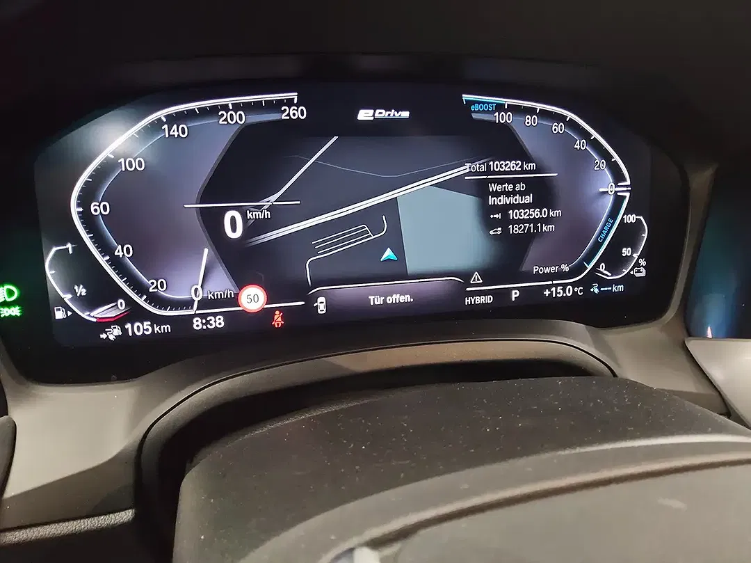 BMW 330 Touring Advantage - Thumbnail 6
